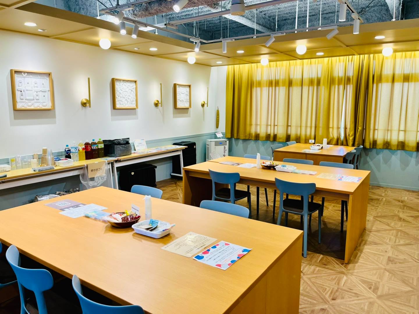 ✨日曜の午後は、ほっと一息☕
【A】8/31 Tsunagary Cafe for A(大阪)開催しました! 📍鶴橋〜上本町エリア
👥 申込ベース満席13名(初参加 9名)
お茶を飲みながら、ゆったりおしゃべりタイム🍵
初めての方も自然に打ち解けて、笑顔いっぱい😊 📅 次回もお楽しみに!
👉 イベント情報は公式サイト&各SNSでチェック✅ #TsunagaryCafe #アロマンティック #アセクシュアル #AroAce #コミュニティ #交流会 #オフ会 #大阪