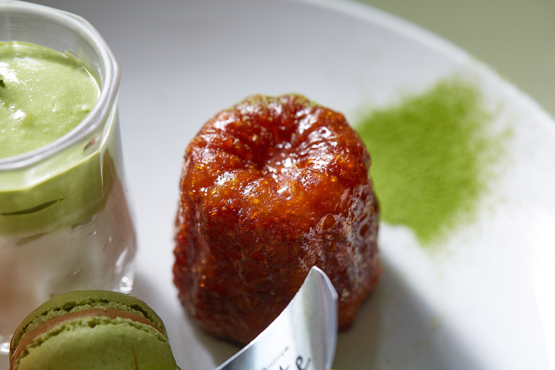 🌿🍵
「グリーンアフタヌーンティーセット」 スイーツのご紹介🍰
“ピスタチオカヌレ”
外は香ばしく焼き上げ、中はしっとり食感に仕上げた、ピスタチオ香る伝統的なカヌレ🇫🇷
<期間>
2026年4月13日(月) ~ 5月15日(金)
除外日:5月1日(金) ~ 6日(水)
【平 日】12:00~16:00
【土日祝】2部制 ①12:00 ②15:00
※平日限定で、フリードリンク120分制
※土日祝は、120分制のご利用となります
※除外日期間は、GW特別メニューでのご提供となります
<料金>
アフタヌーンティー、ドリンク付き
¥4,500 (税・サービス料込)
※人気商品のため、事前のご予約をおすすめしております。
<店舗>
水戸プラザホテル
カフェ&バー プラザ
TEL:050-3503-1022
#アフタヌーンティー
#アフタヌーンティーセット
#アフターヌーンティーセット
#グリーンアフタヌーンティー
#グリーンアフタヌーンティーセット
#afternoontea
#afternoonteaset
#GreenAfternoonTea
#GreenAfternoonTeaSet
#ヌン活 #スイーツ
#抹茶 #Matcha
#ピスタチオ #さしま茶
#ロンネフェルト
#お茶会 #女子会
#茨城県 #水戸
#茨城県カフェ #水戸カフェ
#水戸プラザホテル #MitoPlazaHotel
#カフェ #カフェプラザ
#シアワセを記憶するホテル
#森の中の迎賓館