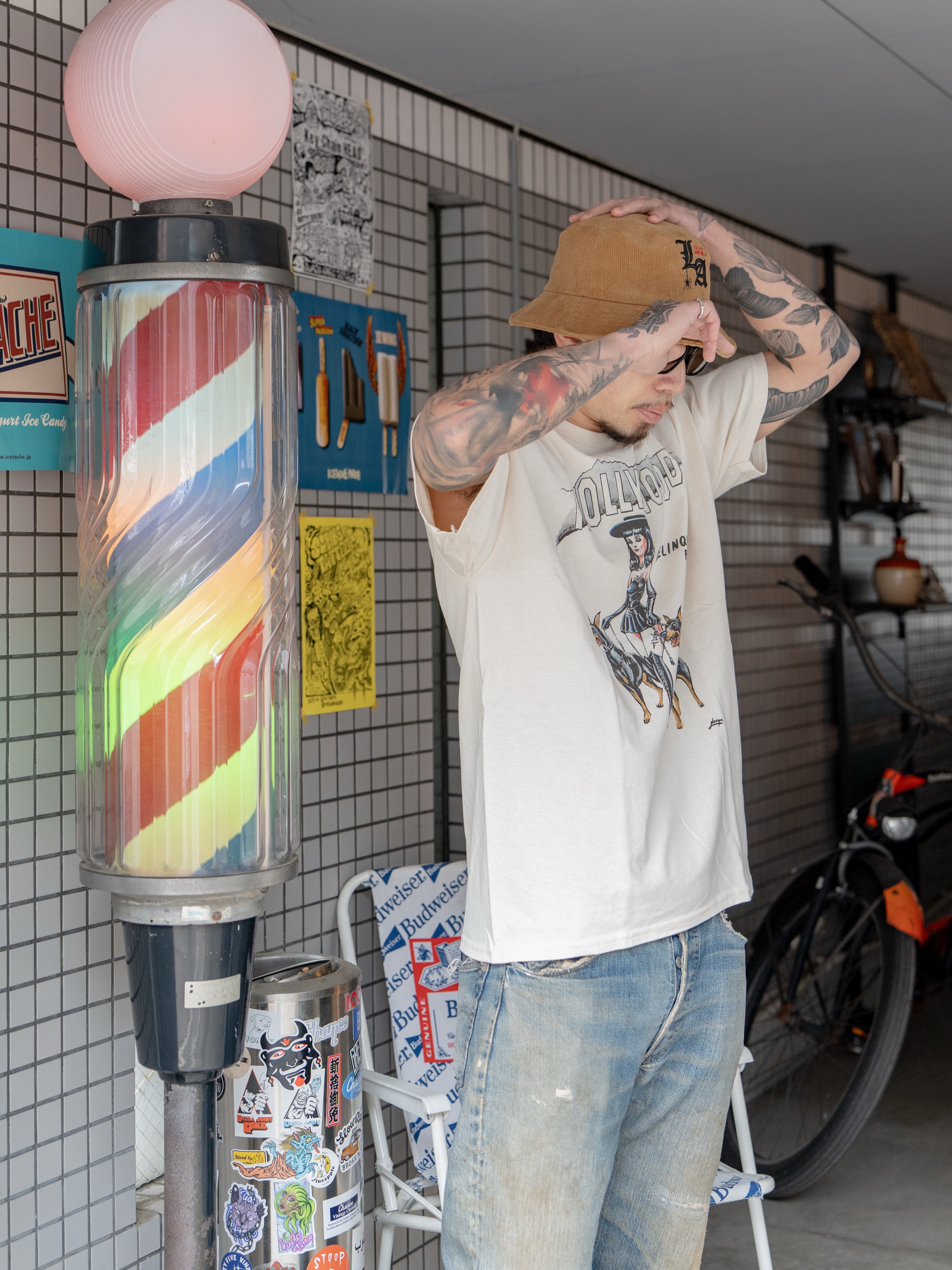 【Delinquent Bros JAPAN Styling📸】To live and Die in LA Corduroy Bucket Hat BEIGE & Witches & Bitches Tee NATURAL.⬛︎ 営業時間 : 11:00~19:00
⬛︎ 北海道札幌市白石区北郷9条7丁目10-2
⬛︎ 駐車場有
⬛︎ 定休日はInstagram固定投稿にてご確認下さい。#delinquentbros
#デリンクエントブロス
#デリンクエント
#非行兄弟
#札幌